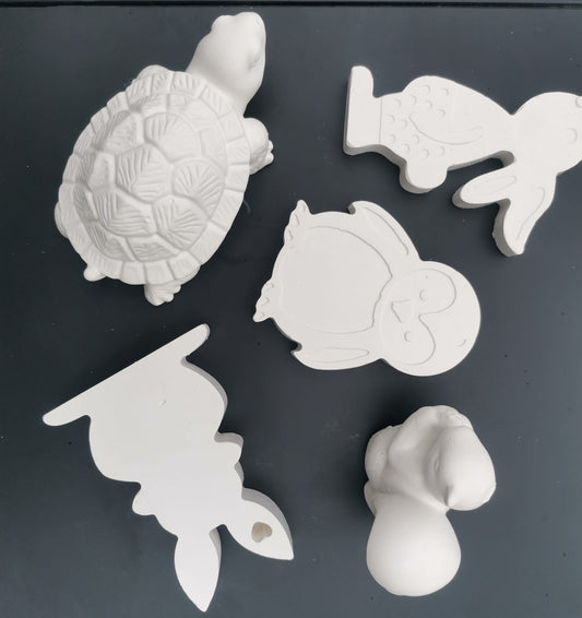 Gips Figuren mit Zubehör / Tag