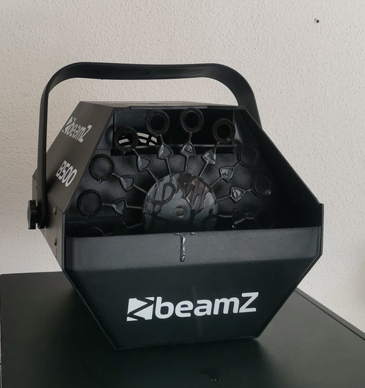 Seifenblasenmaschine / Tag